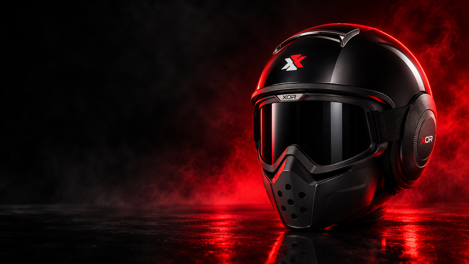 XOR Helmet Black